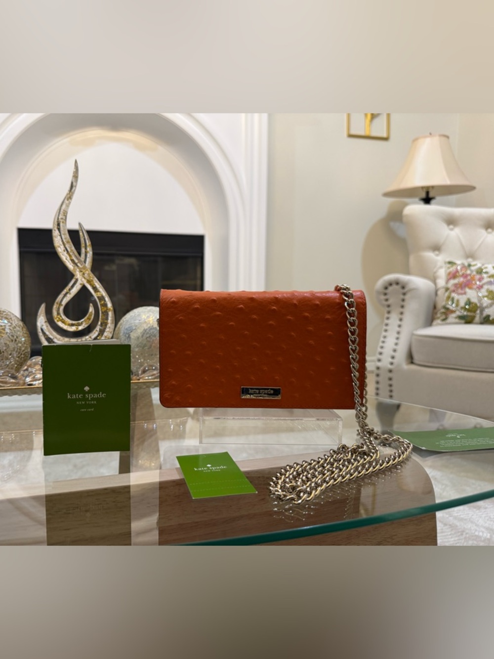 Kate Spade Ostrich Textured Leather Crossbody With Gold Chain!⭐️ - Picture 3 of 9